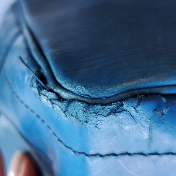 Louis Vuitton Epi leather bucket bag - Picture 4 of 11